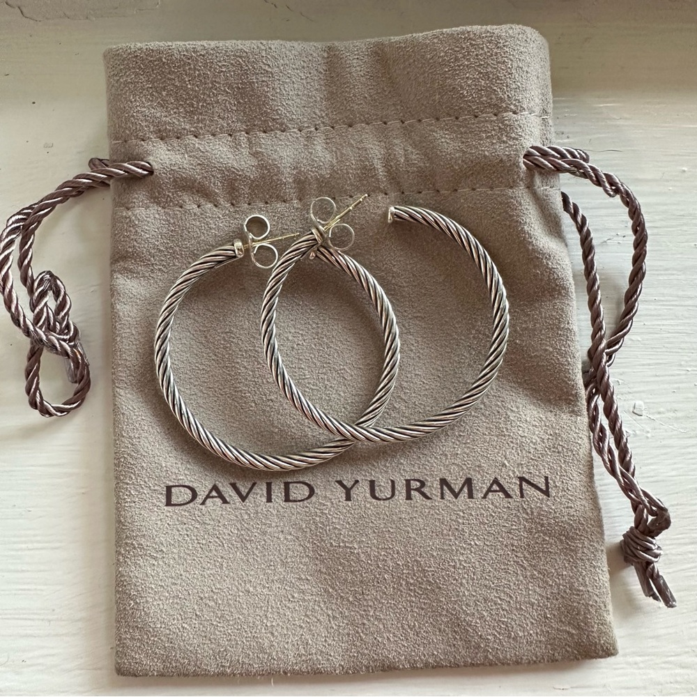 David Yurman Cable Hoop Earrings
Sterling Silver 1.5 in